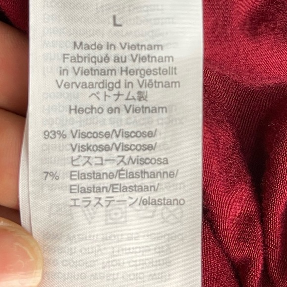 J. Crew Mercantile burgundy red ruffle V-neck  blouse women’s size L - Picture 14 of 16